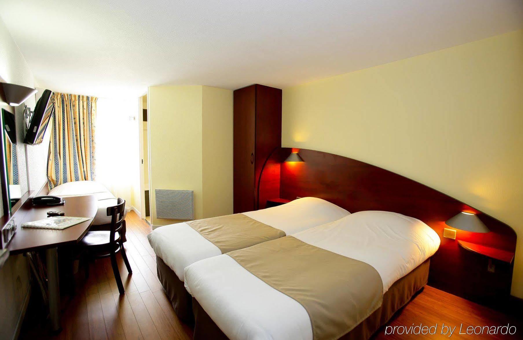 Contact Hotel Le Provencal Bordeaux Lac Exterior photo